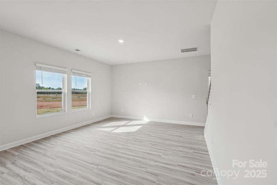Spacious, unfurnished interior of a new home in Calico Creek, Cherryville (Image 7).