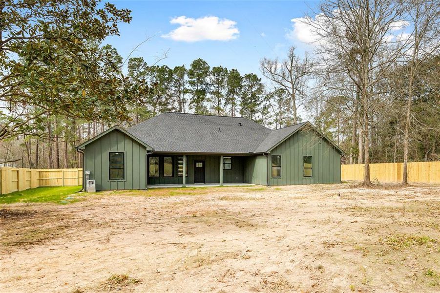 This stunning home sits on a vast 23,217 sqft lot, offering a fully fenced backyard with ample space for outdoor activities, gardening, or future customization. The covered patio provides the perfect spot for relaxation and entertaining while enjoying the peaceful natural surroundings.