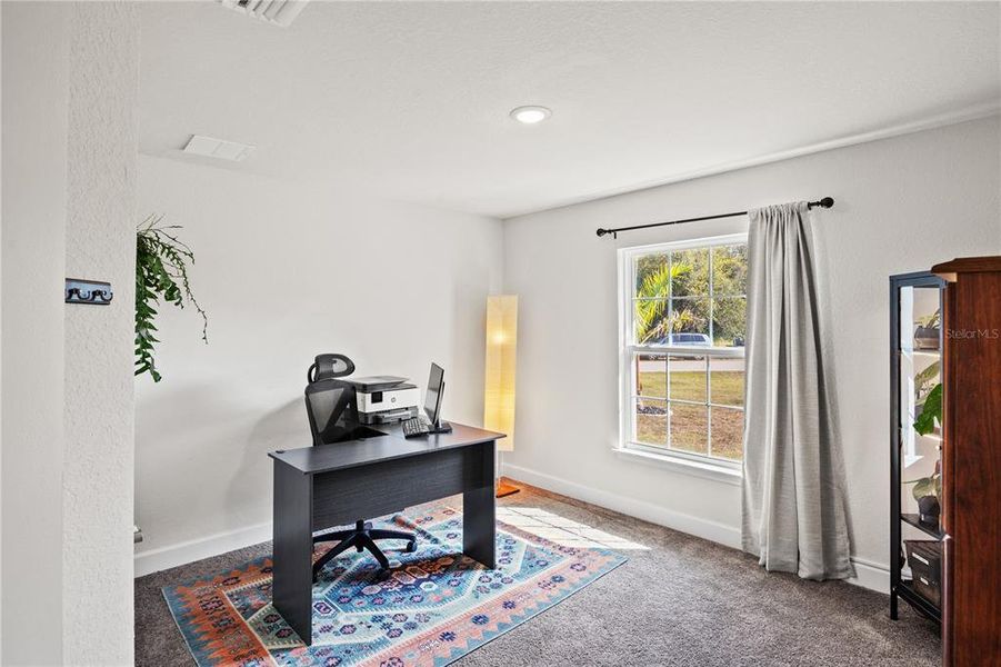 Furnished interior view inside a new home in , Punta Gorda (Image 23). Furnished interior view inside a new home in , Punta Gorda (Image 23).