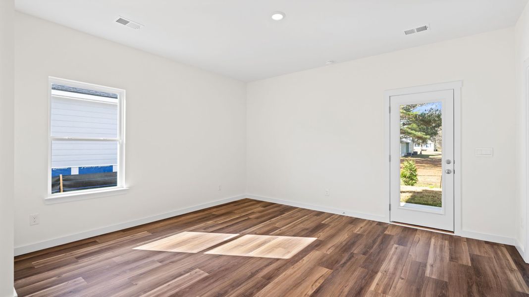 Representative unfurnished interior of a home built from the Southport by D.R. Horton in Cambridge Cove, Chickamauga (Image 10).