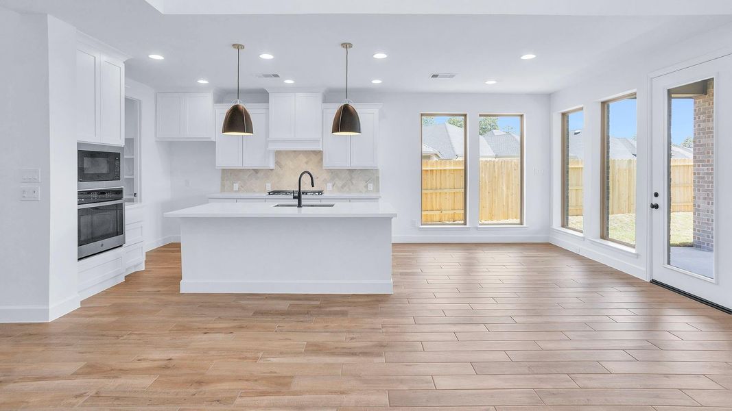 Spacious, unfurnished interior of a new home in Audubon, Magnolia (Image 14).