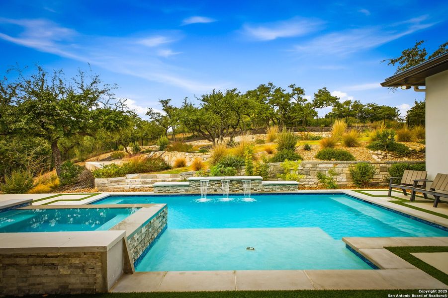 Image 92 of a home in .