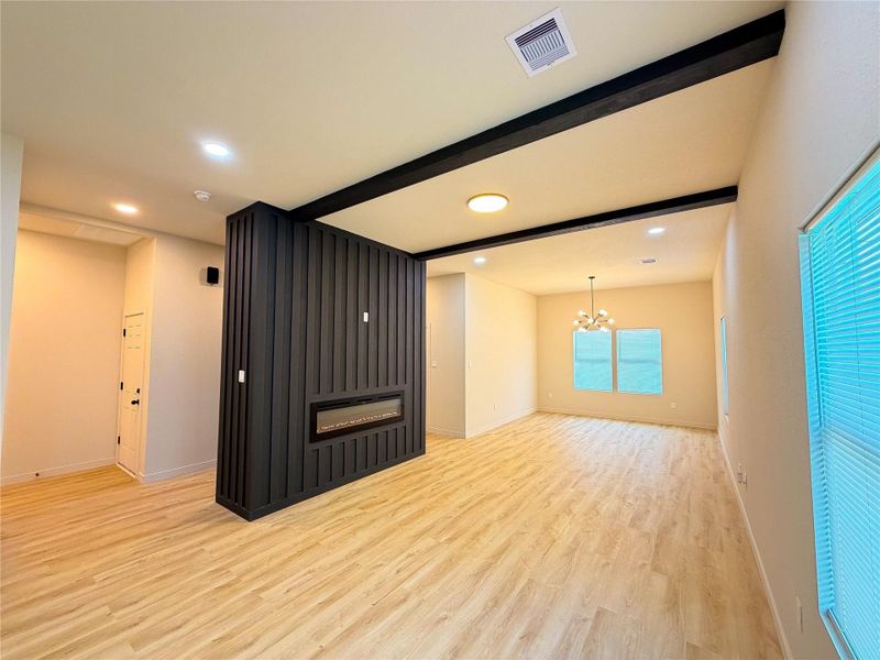 Spacious, unfurnished interior of a new home in , Baytown (Image 13).