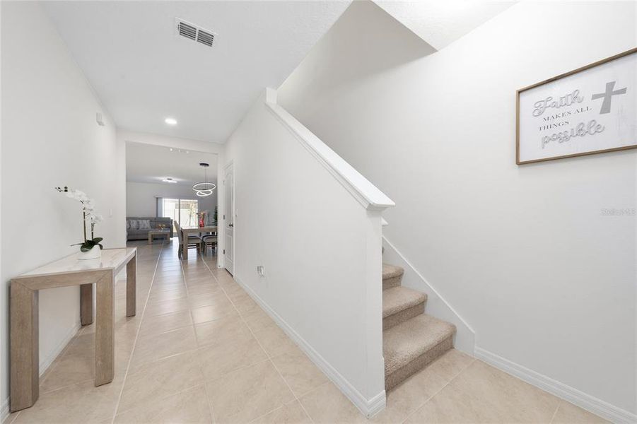 Image 26 of a home in Cascades.