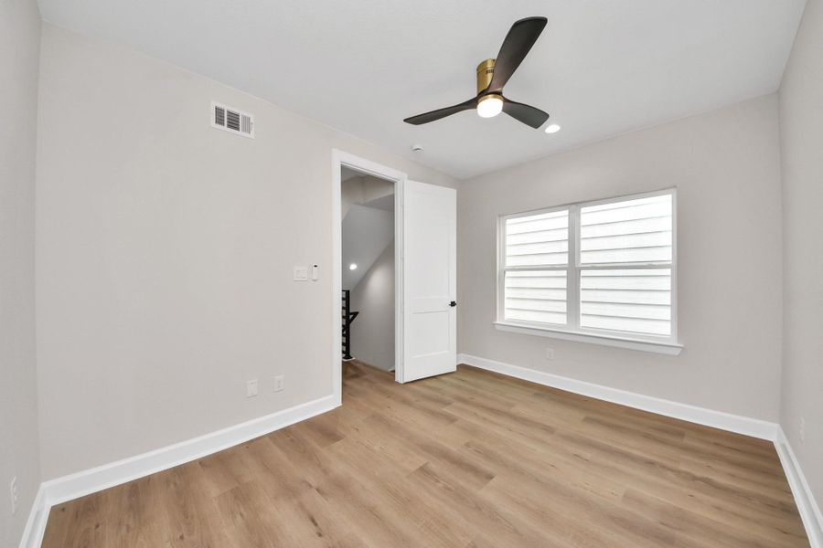 Spacious, unfurnished interior of a new home in , Houston (Image 25). Spacious, unfurnished interior of a new home in , Houston (Image 25).
