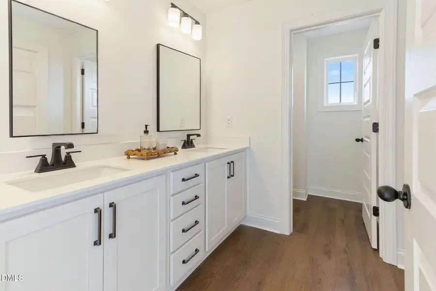 59-web-or-mls-IMG_4098RE 59-web-or-mls-IMG_4098RE