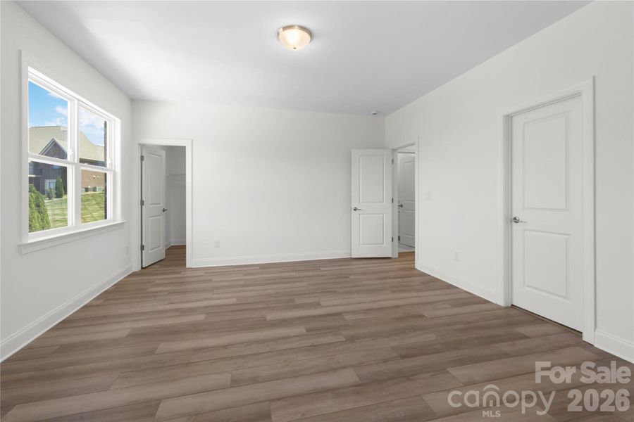 Spacious, unfurnished interior of a new home in , Hickory (Image 37).