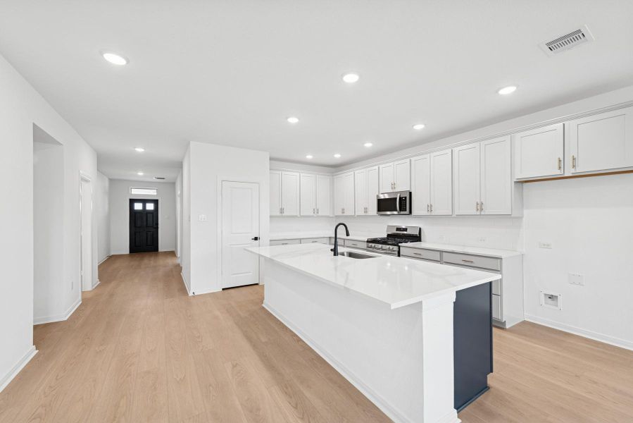 Furnished interior view inside a new home in Escondido 50' Homesites, Magnolia (Image 4).