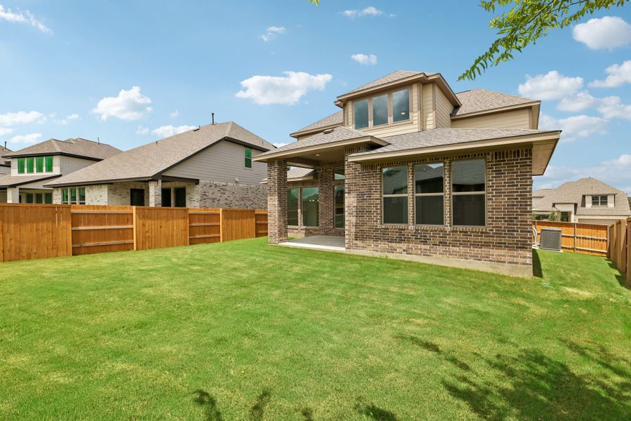 Exterior details and patio area of a home in 6 Creeks, Kyle (Image 19).