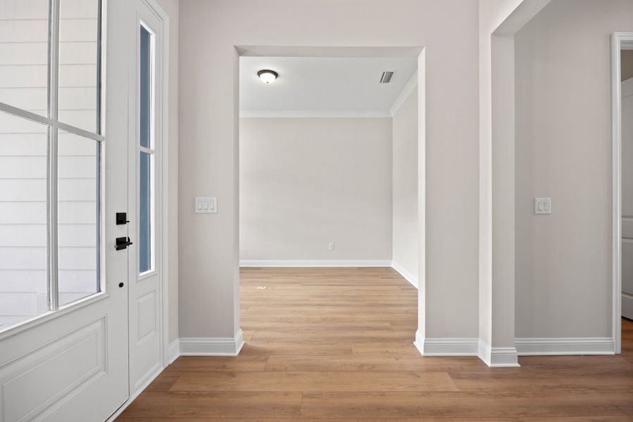 Representative unfurnished interior of a home built from the Walton by Riverside Homes in Mariposa at EverRange, Jacksonville (Image 50).