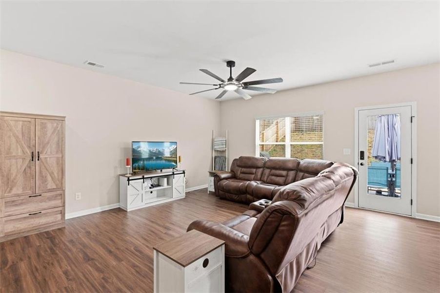 Furnished interior view inside a new home in , Cartersville (Image 10).