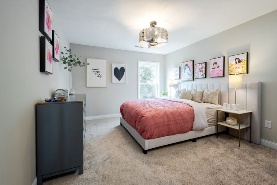 Representative furnished interior of a home built from the Charles by Fischer Homes in Twin Lakes, Hoschton (Image 39).