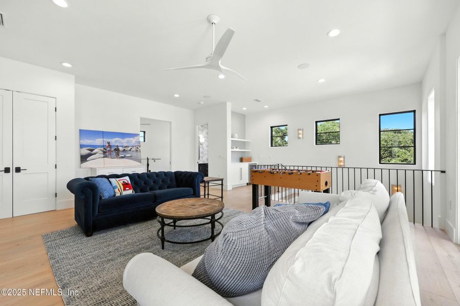 Furnished interior view inside a new home in , Ponte Vedra Beach (Image 11).