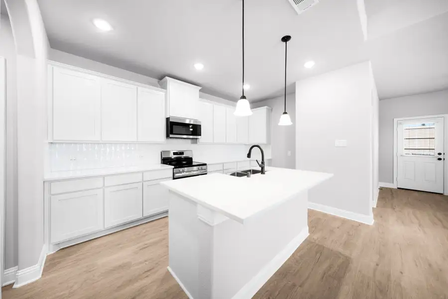 Furnished interior view inside a new home in Summerwood, Red Oak (Image 7).