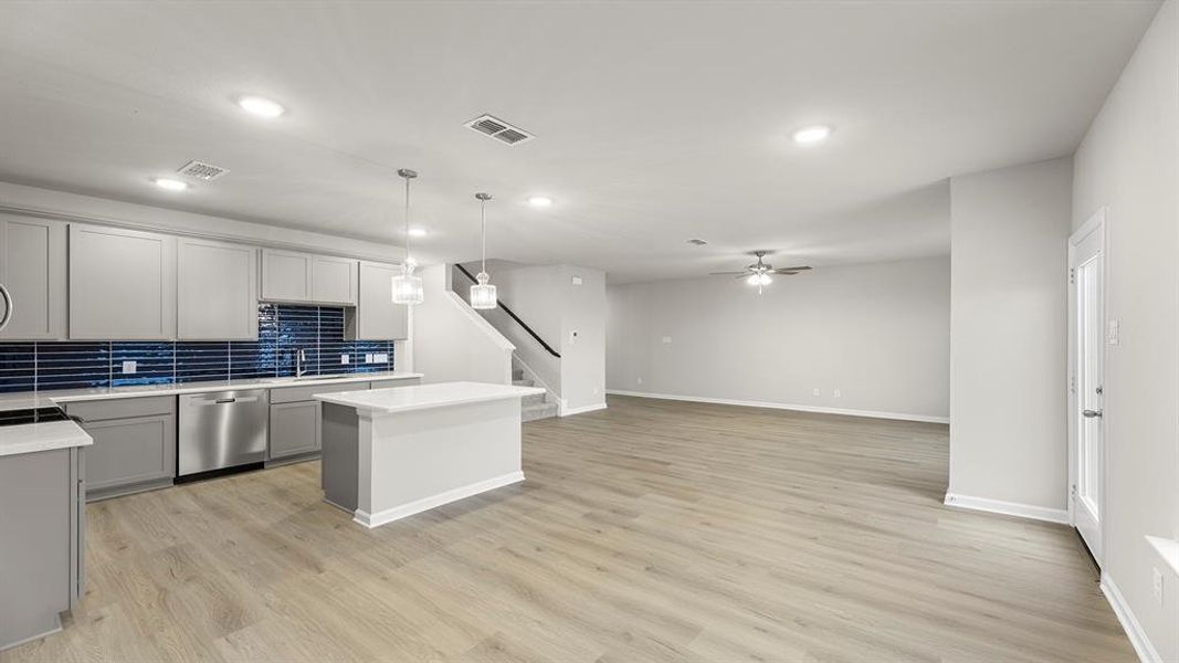 10. 2508 Yo Ranch - Dining (2)