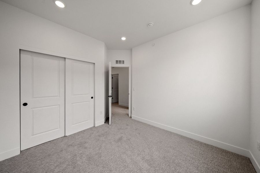 Spacious, unfurnished interior of a new home in Berkeley Villas, Denver (Image 34). Spacious, unfurnished interior of a new home in Berkeley Villas, Denver (Image 34).