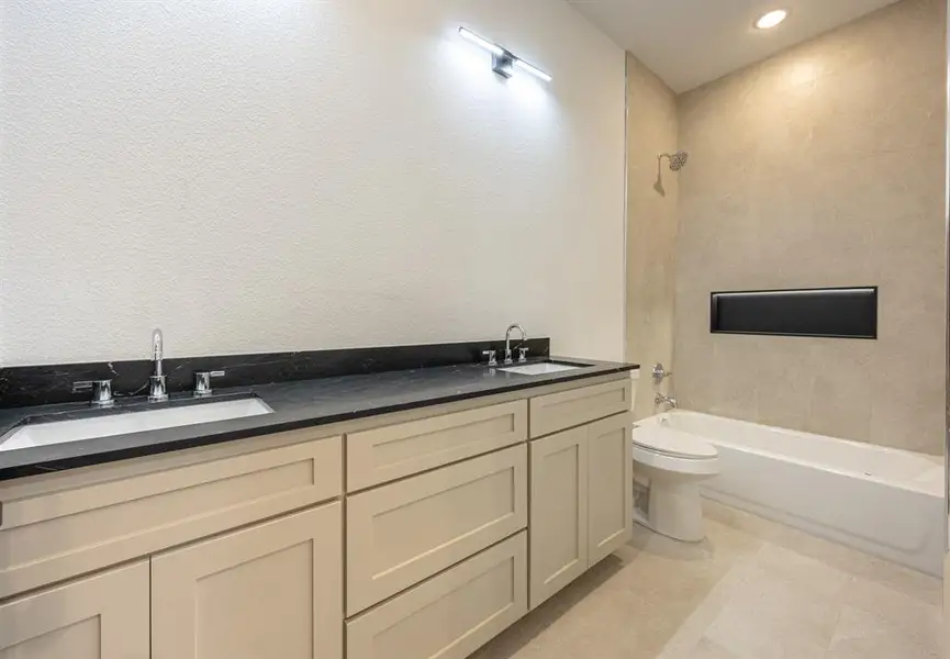 Furnished interior view inside a new home in , Fort Worth (Image 10). Furnished interior view inside a new home in , Fort Worth (Image 10).