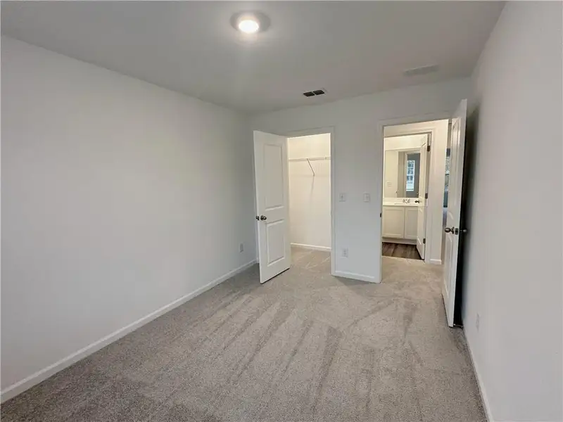 Spacious, unfurnished interior of a new home in Villas at Cassville, Cartersville (Image 11). Spacious, unfurnished interior of a new home in Villas at Cassville, Cartersville (Image 11).