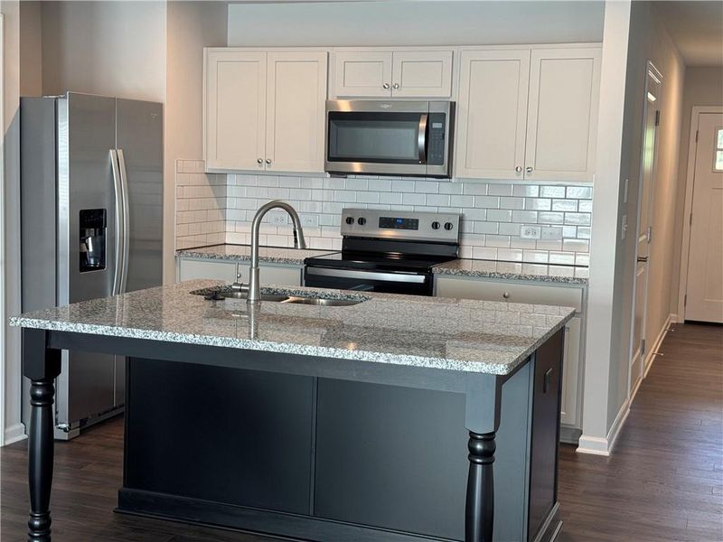 Furnished interior view inside a new home in Silver Leaf, Dawsonville (Image 4). Furnished interior view inside a new home in Silver Leaf, Dawsonville (Image 4).