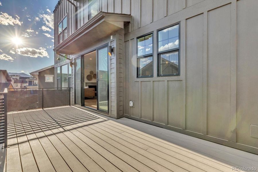 Exterior details and patio area of a home in , Louisville (Image 4).