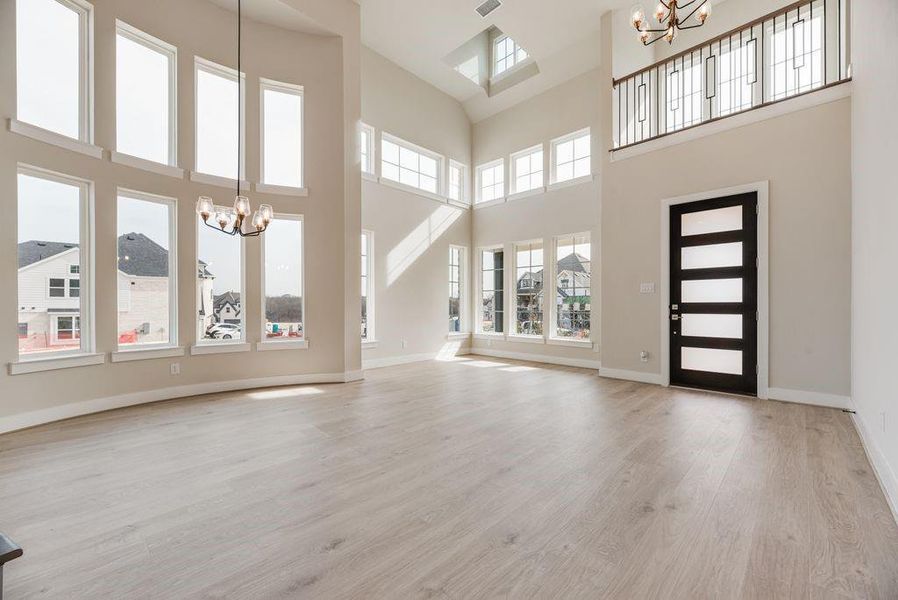 Spacious, unfurnished interior of a new home in Providence Cove, McKinney (Image 34).