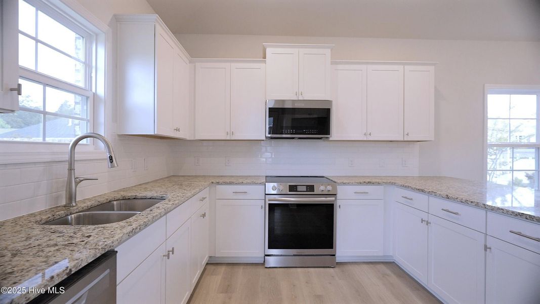 Furnished interior view inside a new home in Palmetto Creek, Bolivia (Image 5). Furnished interior view inside a new home in Palmetto Creek, Bolivia (Image 5).
