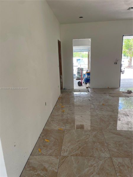 Spacious, unfurnished interior of a new home in , Clewiston (Image 28). Spacious, unfurnished interior of a new home in , Clewiston (Image 28).