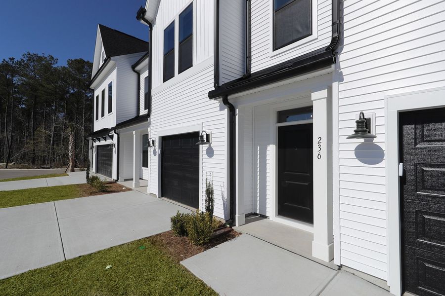 Exterior details and patio area of a home in Bally Castle, Murrells Inlet (Image 2). Exterior details and patio area of a home in Bally Castle, Murrells Inlet (Image 2).