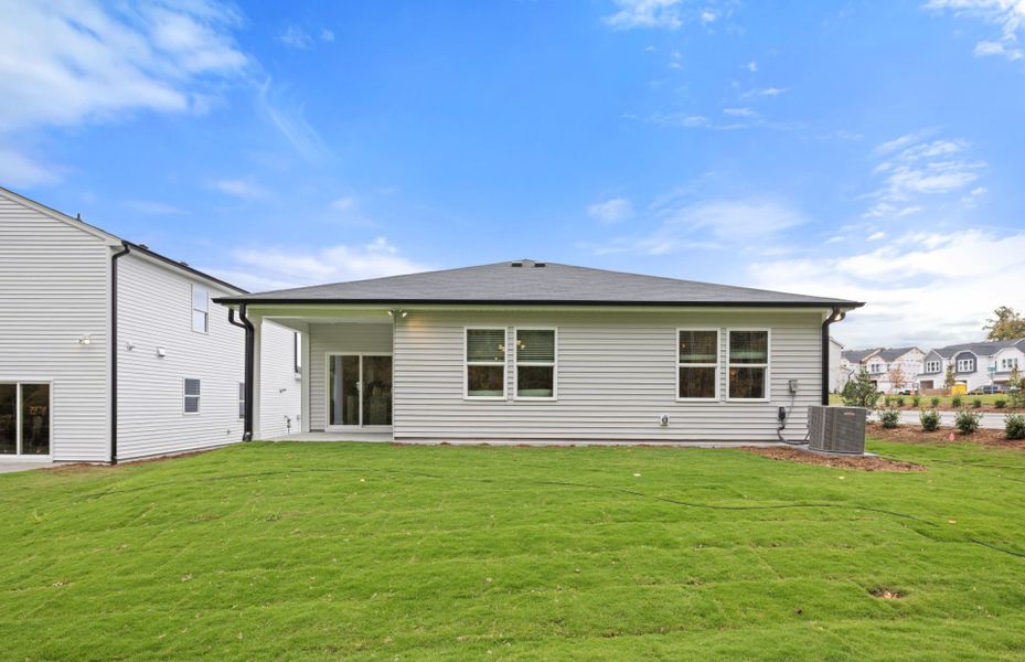 Representative exterior details of a home built from the Ibis by Centex in Carpenter Falls, Durham (Image 3).