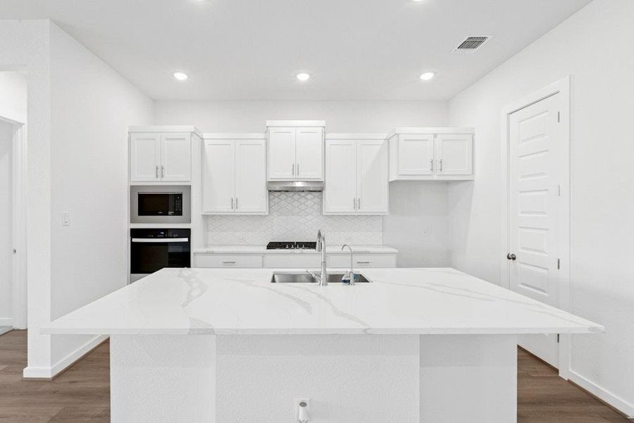 Furnished interior view inside a new home in University Heights, Round Rock (Image 10). Furnished interior view inside a new home in University Heights, Round Rock (Image 10).