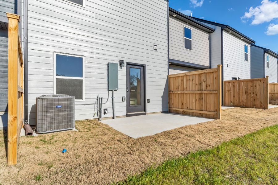 Exterior details and patio area of a home in Oxford Station, Gallatin (Image 19). Exterior details and patio area of a home in Oxford Station, Gallatin (Image 19).