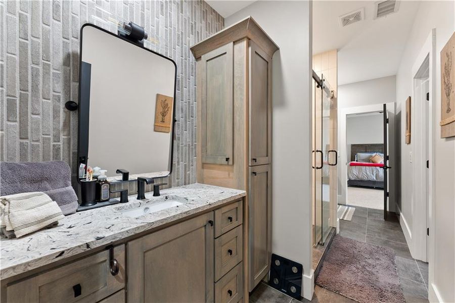 Furnished interior view inside a new home in , Jefferson (Image 17).