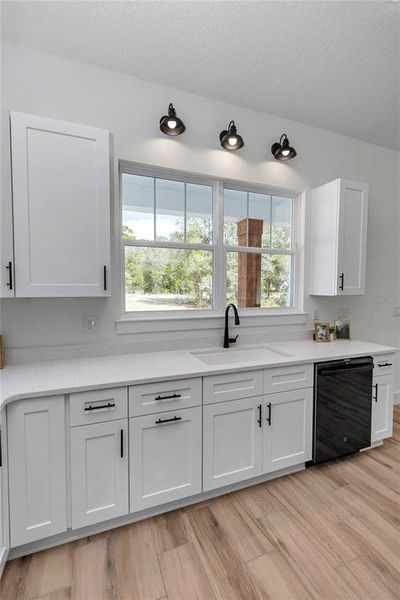 Furnished interior view inside a new home in , Dunnellon (Image 5).