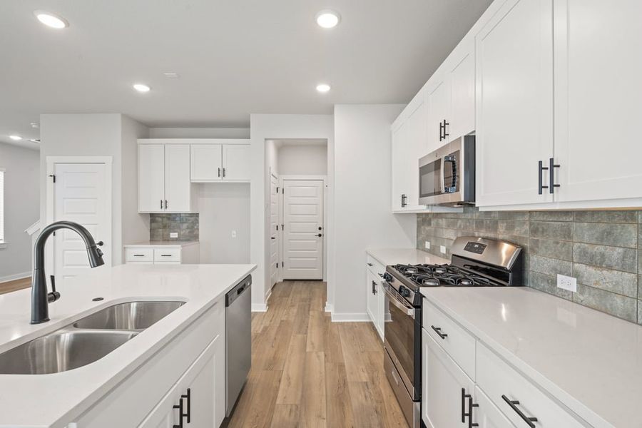 Furnished interior view inside a new home in Union Collection at Park Central, Georgetown (Image 9). Furnished interior view inside a new home in Union Collection at Park Central, Georgetown (Image 9).