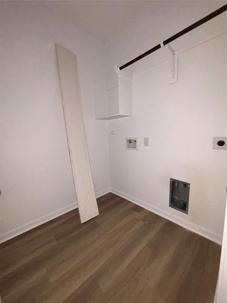 Spacious, unfurnished interior of a new home in , Palacios (Image 12). Spacious, unfurnished interior of a new home in , Palacios (Image 12).