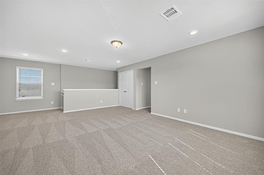 Spacious, unfurnished interior of a new home in Mill Creek Trails, Magnolia (Image 21). Spacious, unfurnished interior of a new home in Mill Creek Trails, Magnolia (Image 21).