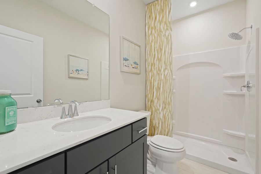 Full Bathroom Full Bathroom