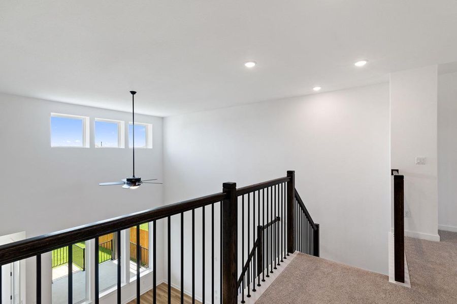 Spacious, unfurnished interior of a new home in Heritage, Dripping Springs (Image 32).