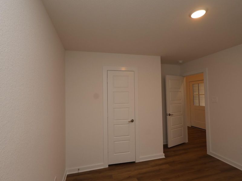 Spacious, unfurnished interior of a new home in Sorella, Tomball (Image 22). Spacious, unfurnished interior of a new home in Sorella, Tomball (Image 22).