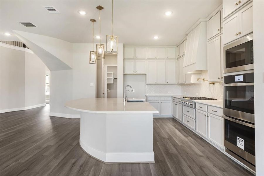 Image 14 of a home in Candela 60'.