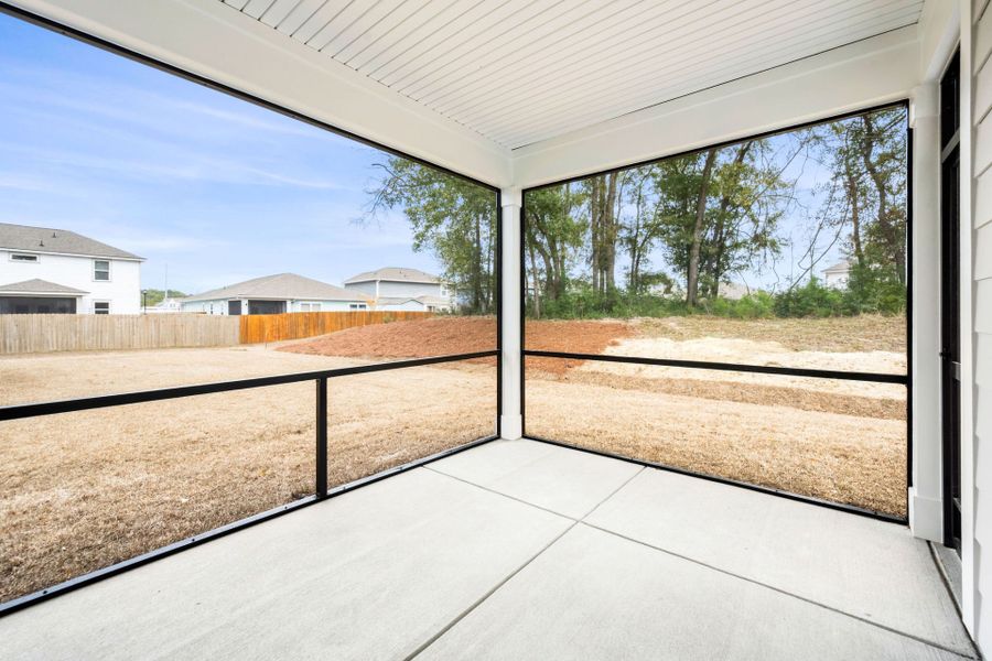 Exterior details and patio area of a home in Salem Bay, Beaufort (Image 20).