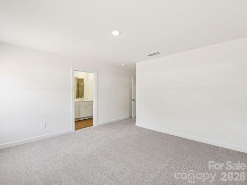 Photo is not of the actual home but is an inspirational photo of builder’s model home and may depict options, furnishings, and/or decorator features that are not included.