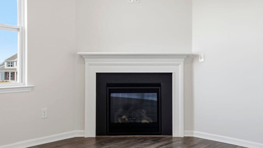 Spacious, unfurnished interior of a new home in Spring Ridge, Anderson (Image 21).