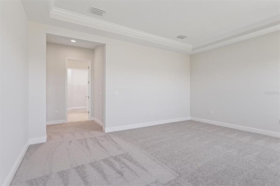 Spacious, unfurnished interior of a new home in Oakfield, Parrish (Image 27).
