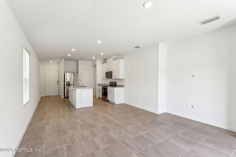 Spacious, unfurnished interior of a new home in Flagler Village - Classic Series, Palm Coast (Image 32).