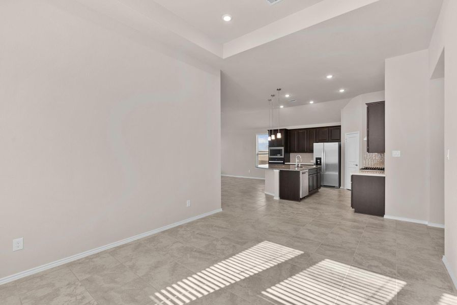 Spacious, unfurnished interior of a new home in The Trails 50', New Caney (Image 17).