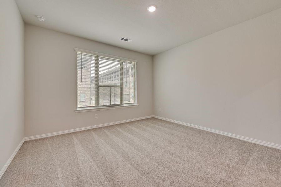 Spacious, unfurnished interior of a new home in , Frisco (Image 13).