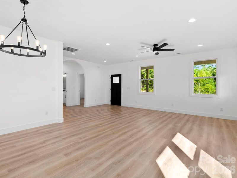 Spacious, unfurnished interior of a new home in , Old Fort (Image 9).