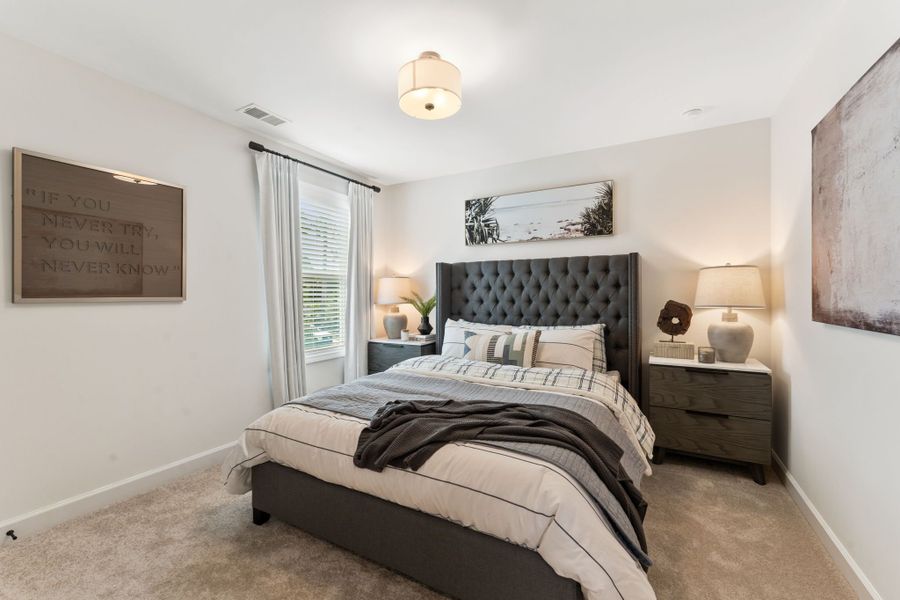 Representative furnished interior of a home built from the Fairview by Traton Homes in Winsome Park, Woodstock (Image 25).