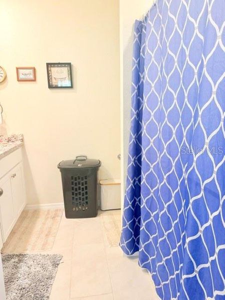 Close-up of interior finishes inside a home in , Winter Haven (Image 20).